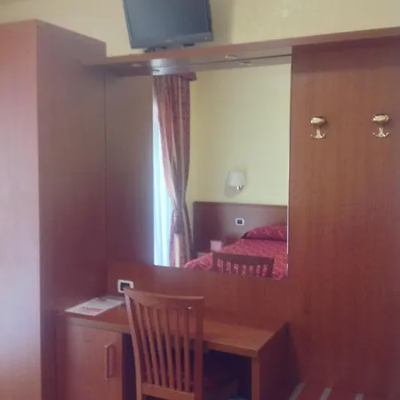 Guglielmo Marconi House Pensionat *